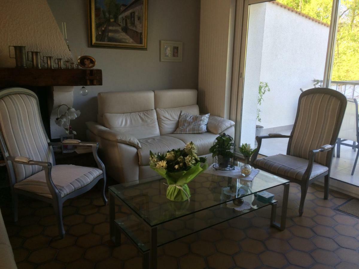 La Mansarde Bed & Breakfast Neuville-sous-Montreuil ภายนอก รูปภาพ